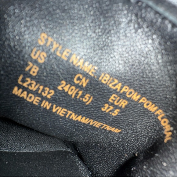 Kate Spade Ibiza Pom Pom Floral Sandals- 7 - Picture 5 of 6